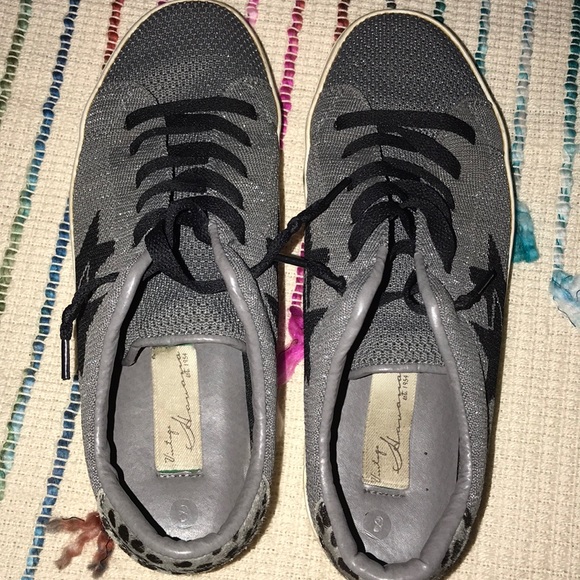 Vintage Havana Nikki Metallic Thread Sneaker 8 - Picture 4 of 10